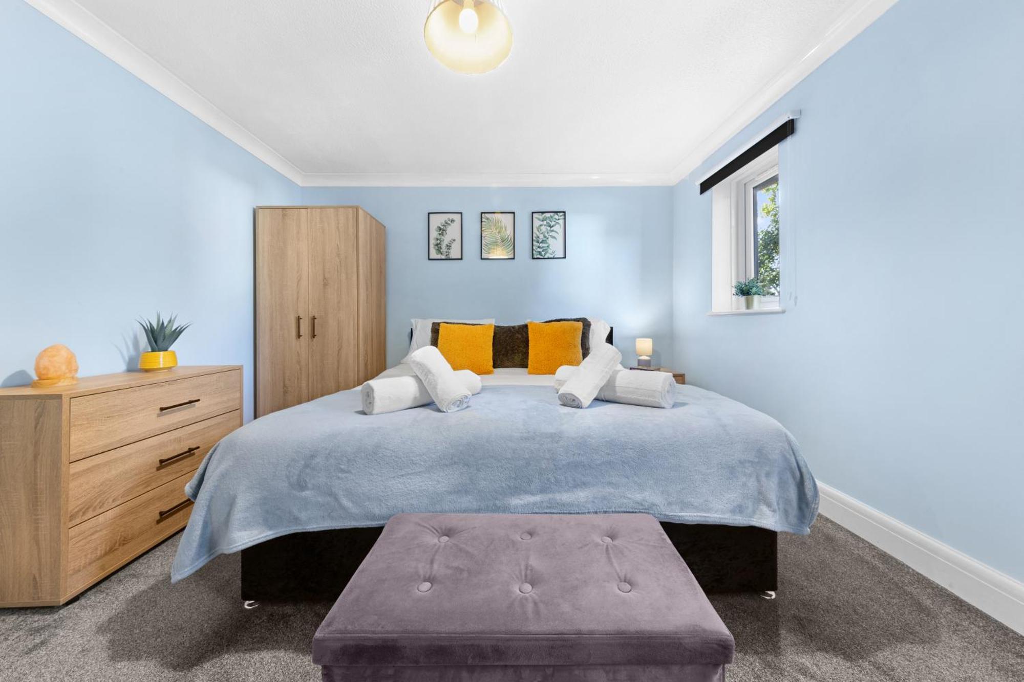 Watford Cozy Full Home - Perfect For Harry Potter Studios! Watford (Hertfordshire) Exterior foto