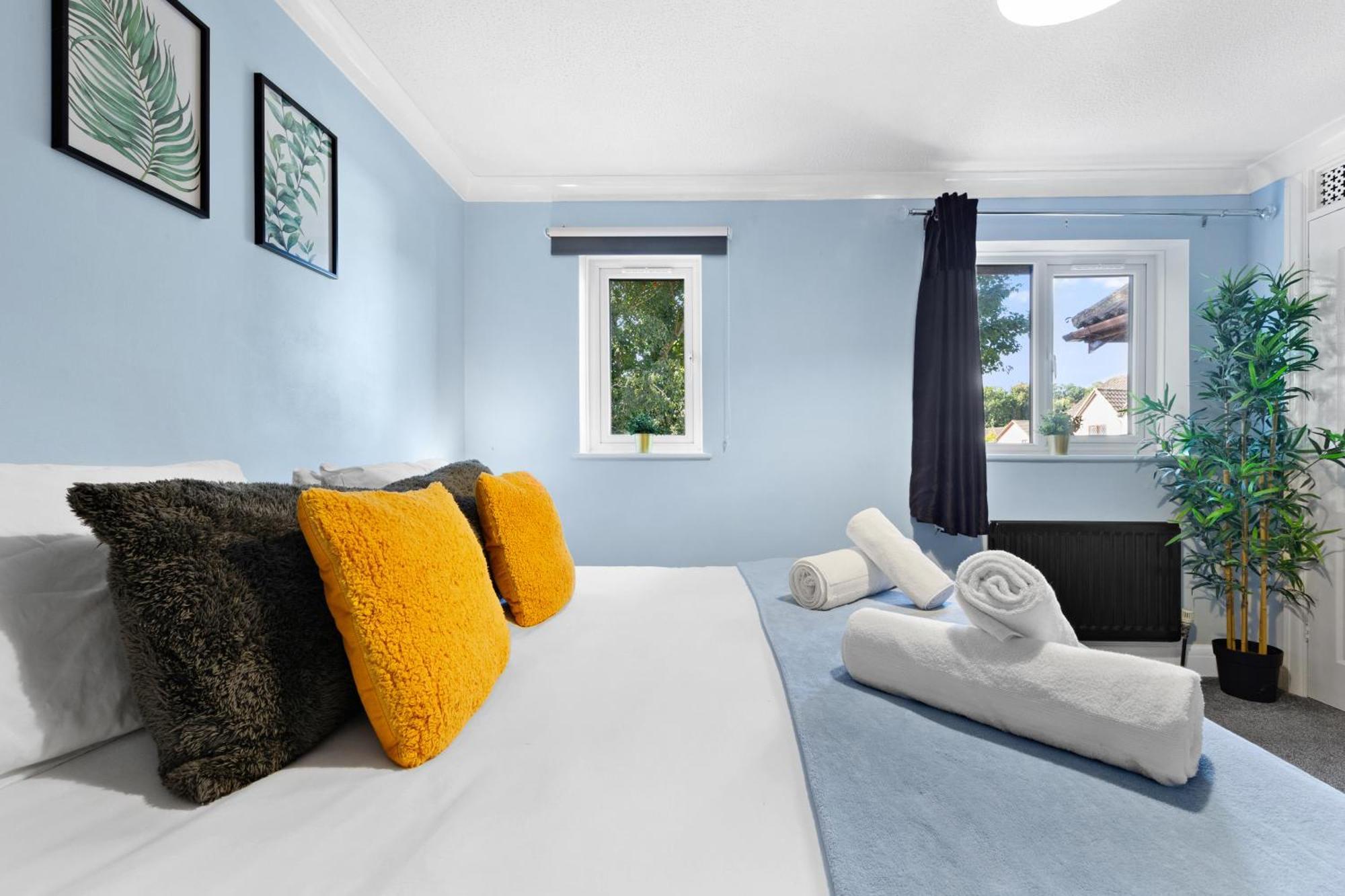 Watford Cozy Full Home - Perfect For Harry Potter Studios! Watford (Hertfordshire) Exterior foto
